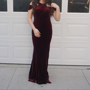 Red velvet dress size 4